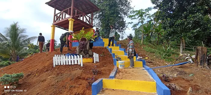 Santai D'Lereng Picture 3