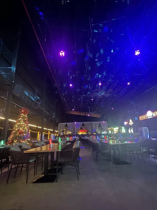 CraftyGang Bistro & Bar Picture 3