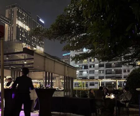 Belaire Bar @ JW Marriott