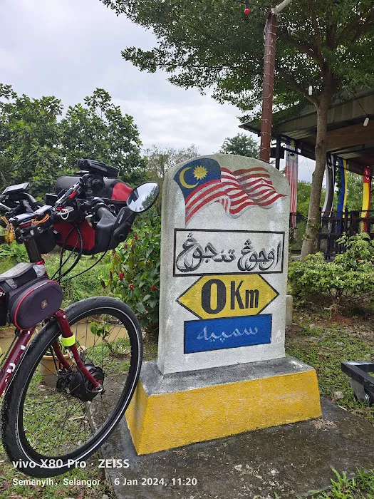 KM 0, SEMENYIH (PittStop) Picture 2