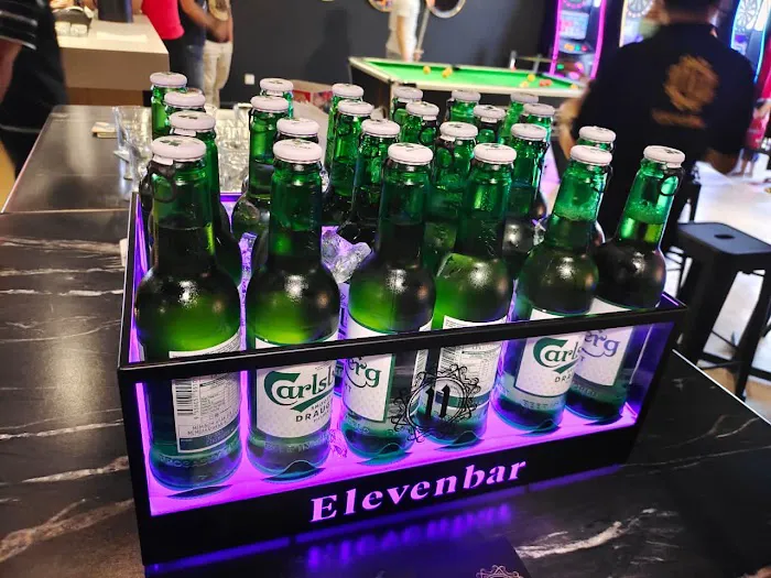 Eleven Bar Picture 4