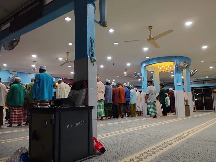 Saidina Ali Mosque Felda Sungai Kemahal Picture 2