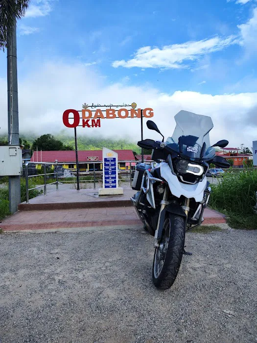 0 km Dabong Picture 10