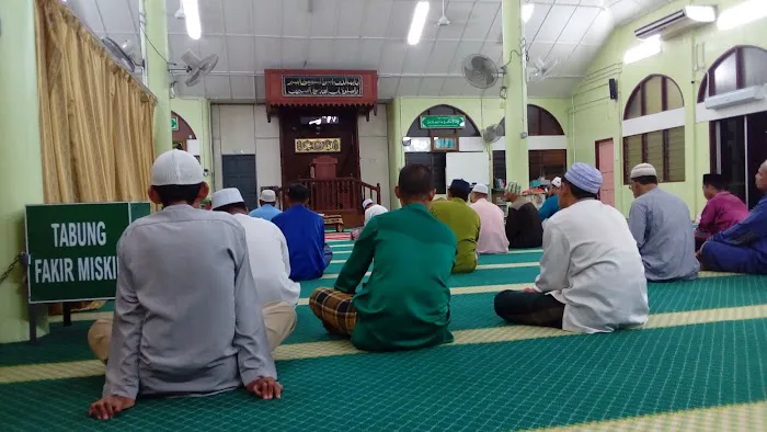 Masjid Jame' Triang Picture 10