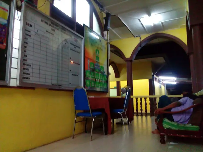 Masjid Jame' Triang Picture 7