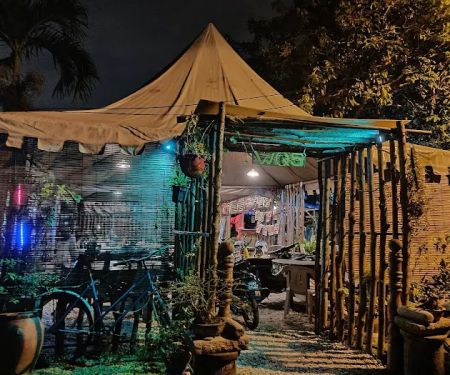 Warong Qubor StrEAT