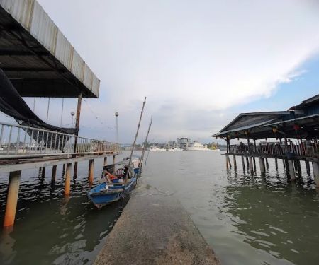 Jetty Bagan Hailam