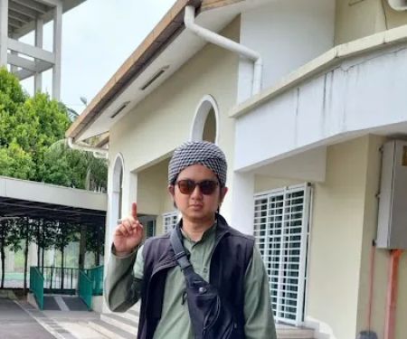 Surau as-Sajidin, Taman Selat Damai
