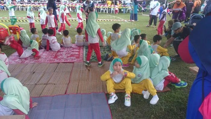 Taman Cempaka Playground Picture 3