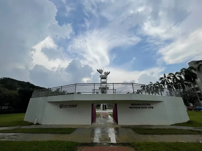 Menara Jam Warisan Budi Putra Picture 9