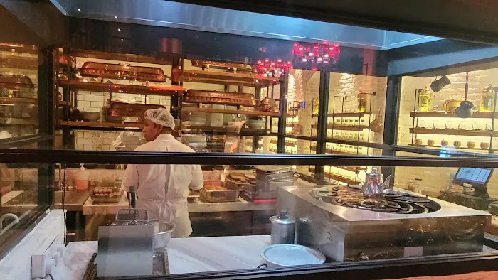 Tarbush Gourmet Restaurant JW Marriott Picture 5