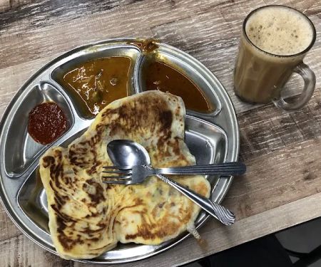 Restoran Hamza Cafe vs Kandar