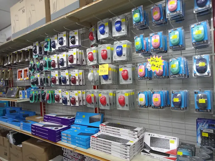 My IT Computer Store Picture 8