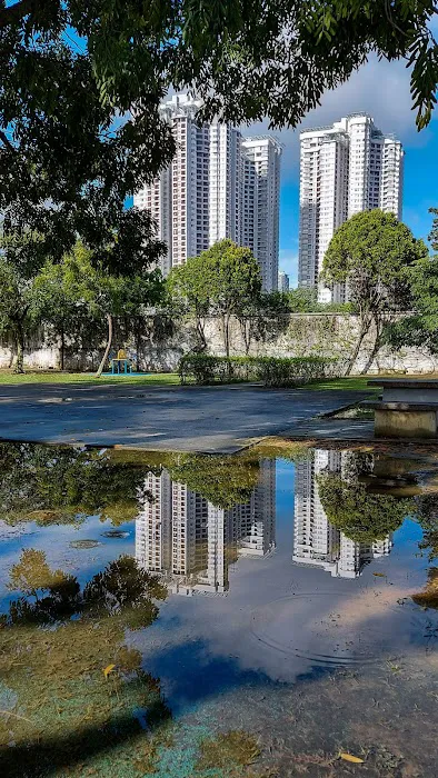 BU4 Community Park Picture 6
