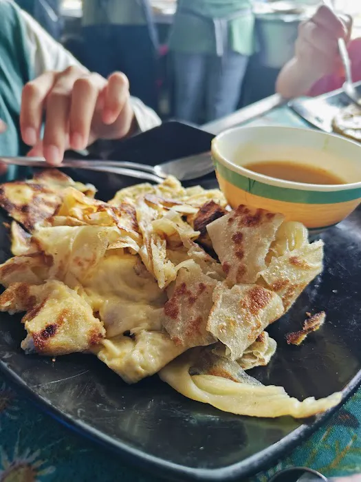Roti Canai Kak Eda Picture 3
