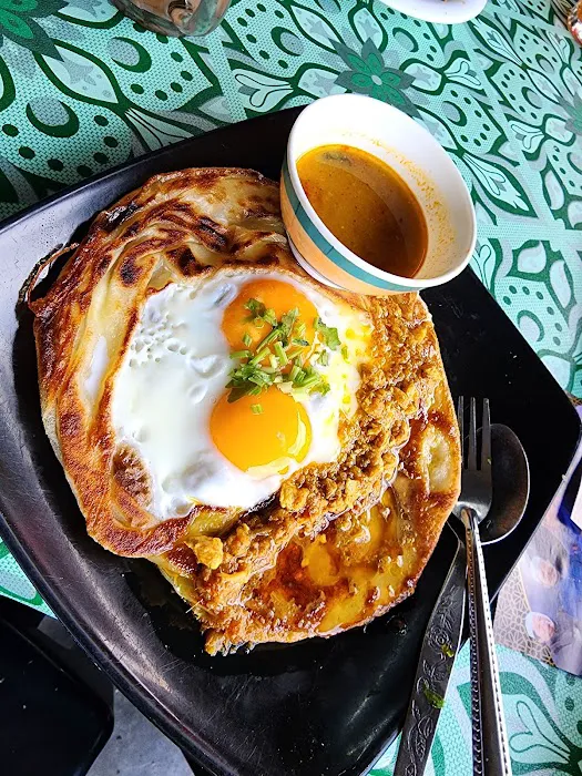 Roti Canai Kak Eda Picture 1