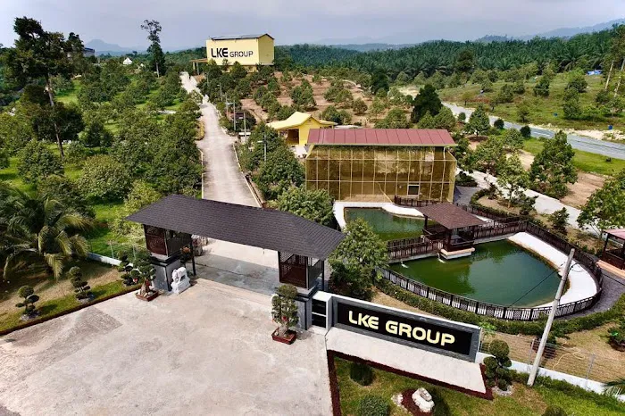 LKE Tazz Durian Farm Tours Picture 5