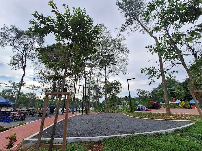 People’s Park Damai Picture 1