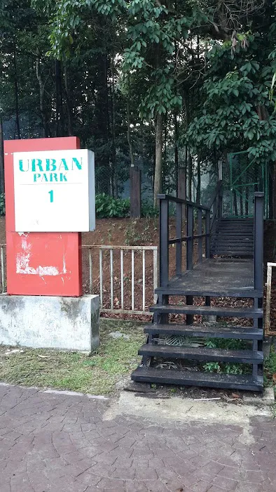 i-Play Park at Urban Park 1 Picture 8