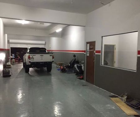 My mechanic store garage