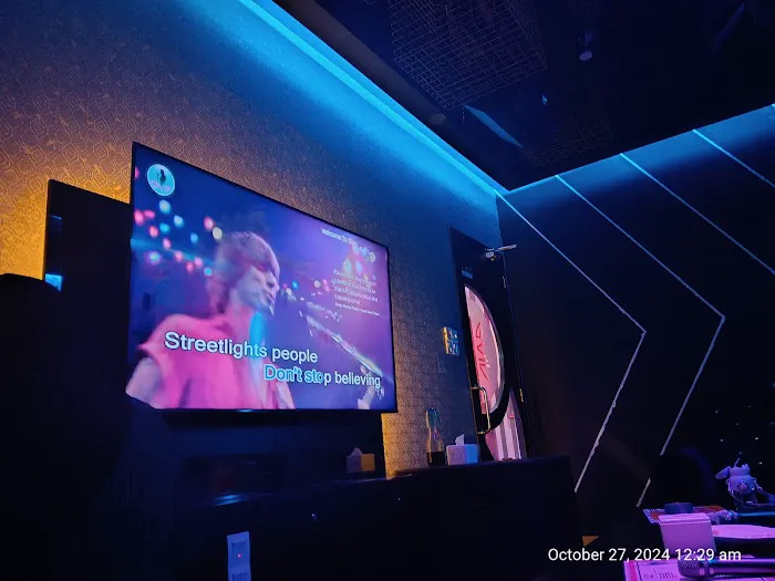 Diva Karaoke Setia City Mall Picture 4