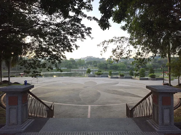 Cempaka Lake Park (TTC) Picture 7