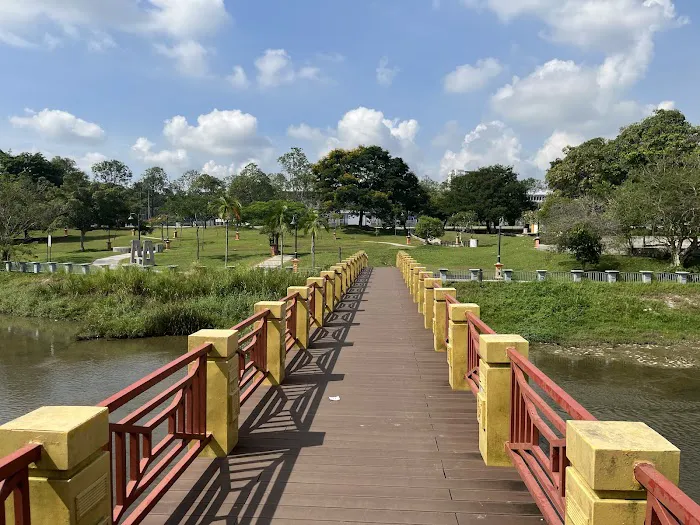 Cempaka Lake Park (TTC) Picture 10