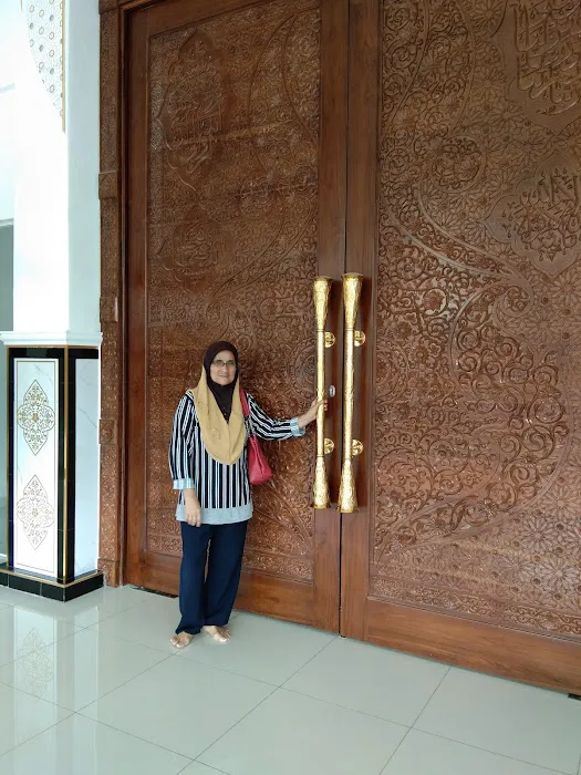 Taman Rimba Alam Presint 14 Picture 5