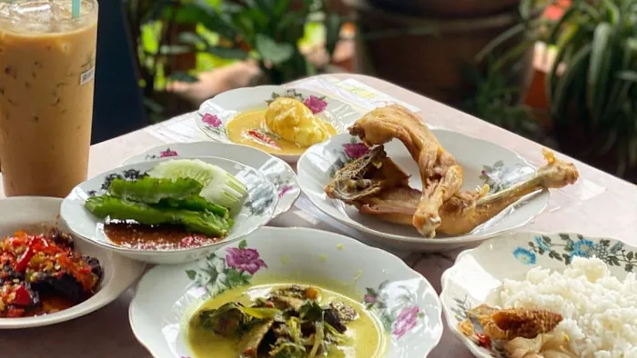 Restoran Ayam Kampung Publika Picture 3