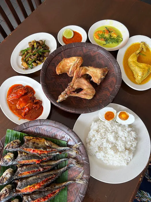 Restoran Ayam Kampung Publika Picture 4