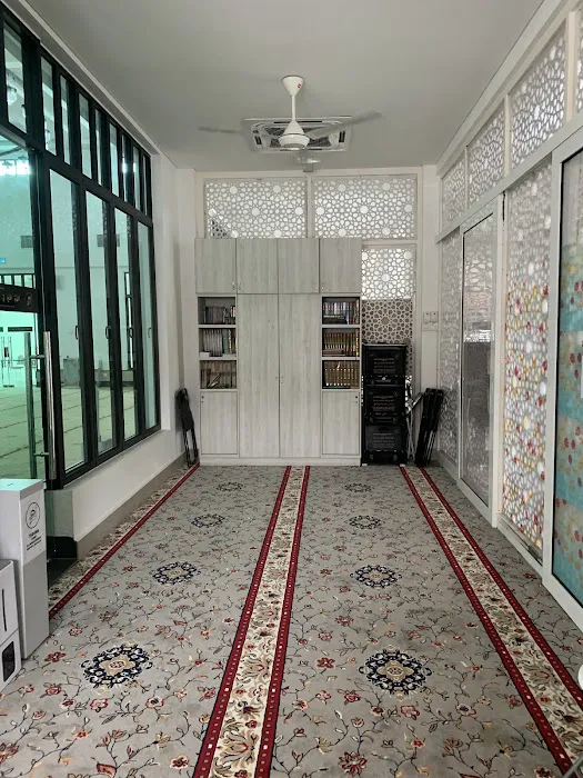 Surau Al-Munawwarah Picture 9