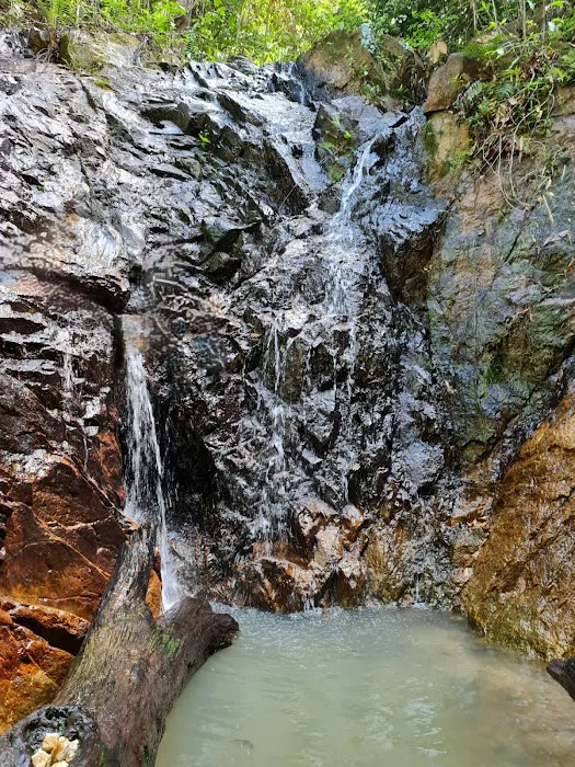 Hidden Waterfall Bukit Galing Picture 10