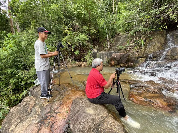 Hidden Waterfall Bukit Galing Picture 6