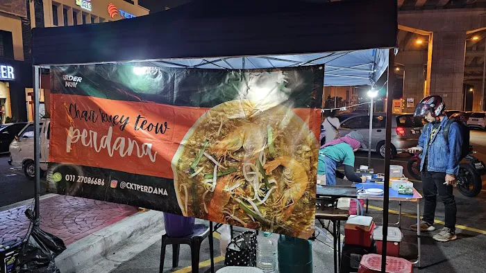 Char Kuey Teow Perdana, Damasara Perdana, Petaling Jaya, Selangor (The best Char Kuey Teow in Selangor) Picture 10