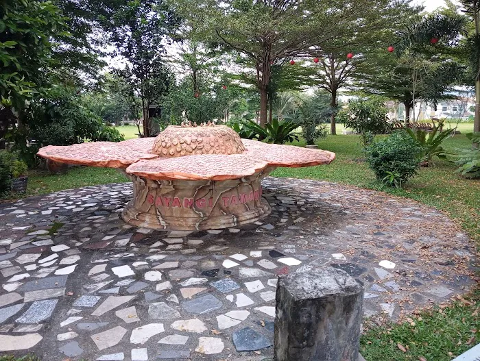 Taman Muda Flower Garden Football Field Picture 7