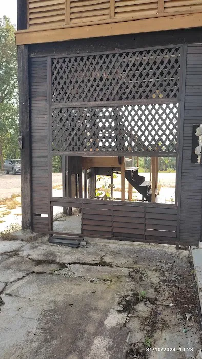 Surau Tinggi Kampung Balun Picture 6