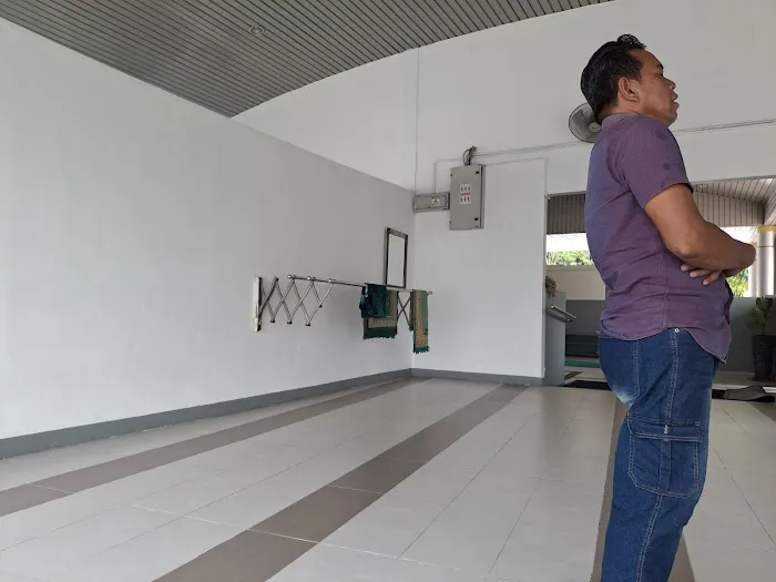 Surau Hentian Jejantas Sg Buloh [Arah Utara] Picture 2