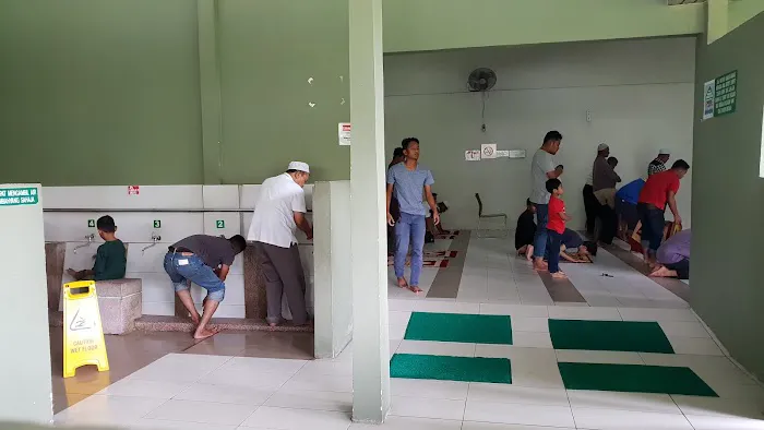 Surau @Restoran Jejantas Sungai Buloh Picture 1