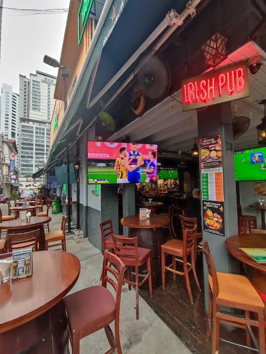 Healy Mac's Irish Bar & Restaurant - Changkat Picture 2