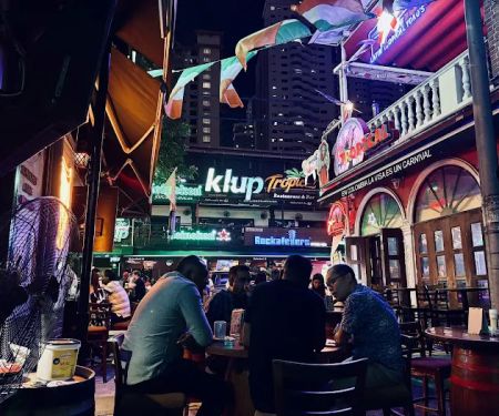 Healy Mac's Irish Bar & Restaurant - Changkat