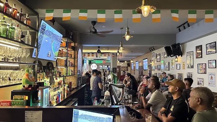 The Corkman Irish Bar & Restaurant Picture 1