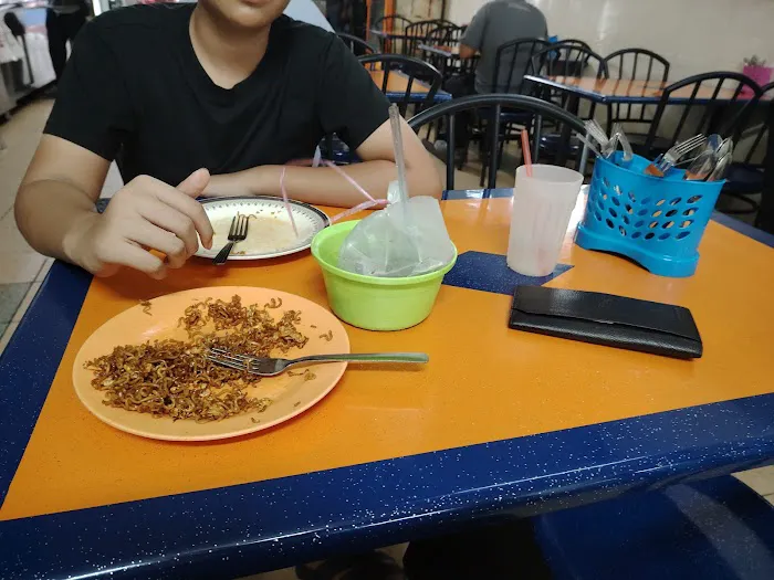 RESTORAN VARGINA Pantai murni Picture 4