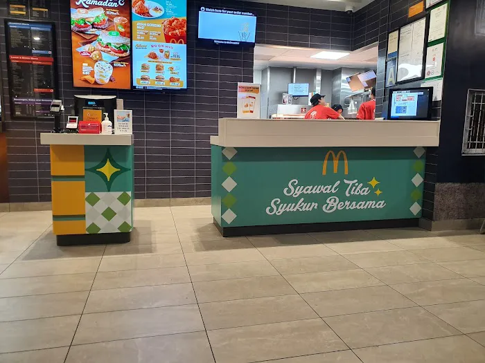 McDonald's Pantai Sentral Park DT Picture 10