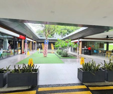 McDonald's Pantai Sentral Park DT