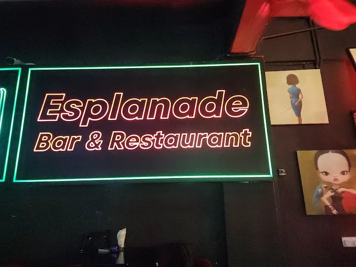 Esplanade Sports Bar & kitchen Picture 7