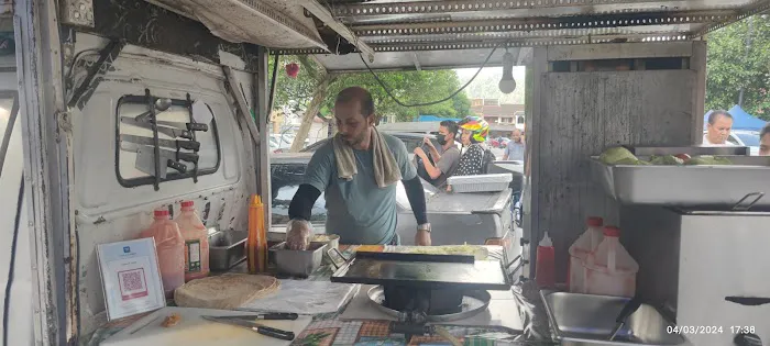 Shawarma Abu Yusuf Food Truck Picture 5