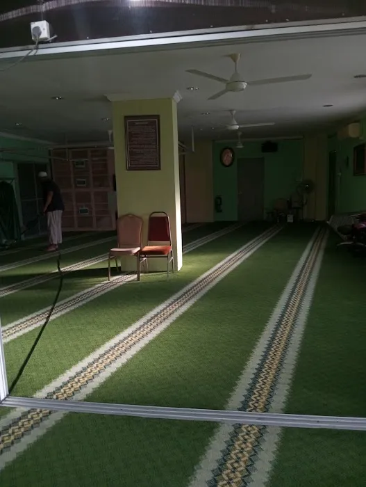 Surau an nur pangsapuri desa sepakat Picture 2