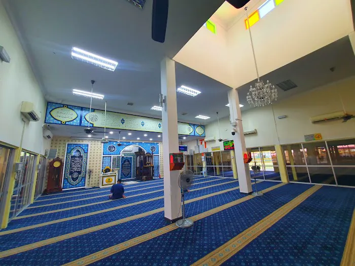 Surau Al-Husna Picture 4