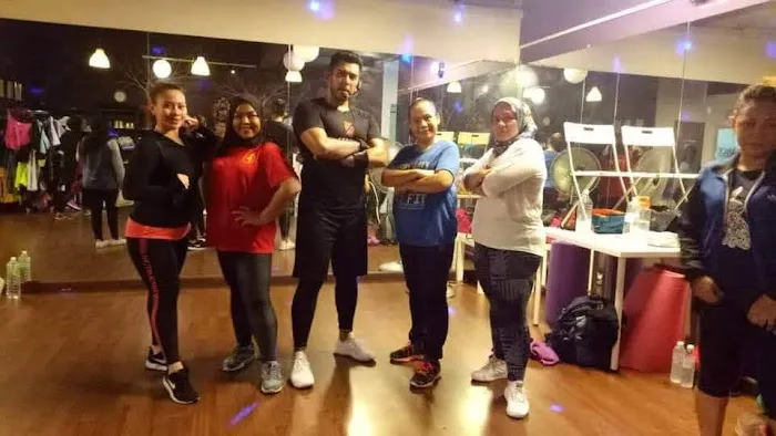MY Fit Dance Studio Picture 10
