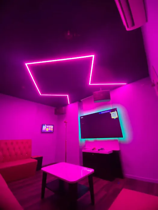 K ROOM KARAOKE SRI RAMPAI Picture 5